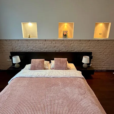 Center Apartman *