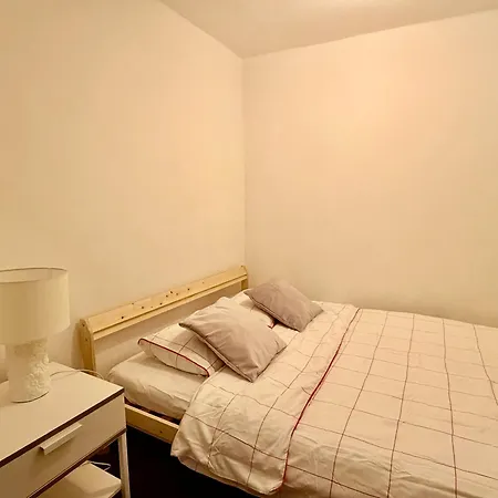 Center Apartman *